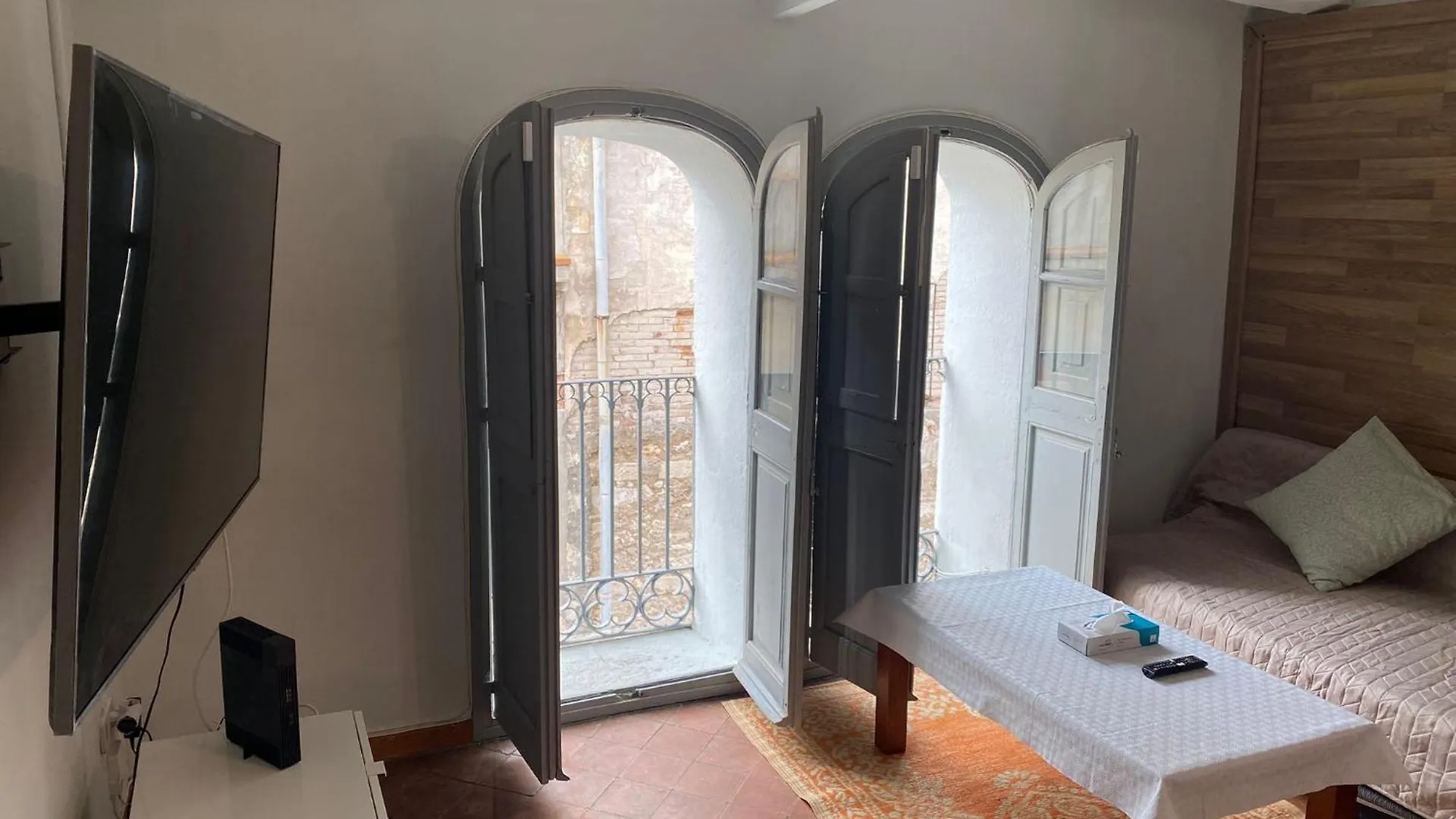Piso Rustico Calle De La Font וילפרנקה דל פנדס